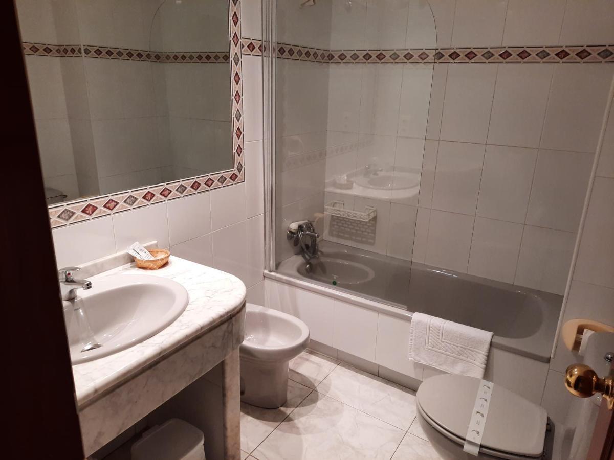 Hotel Cervantes 桑亨霍 外观 照片